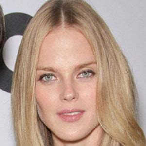 Shannan Click's Age and Personal Background