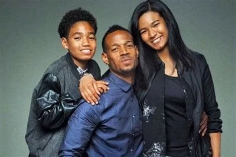 Shawn Howell Wayans' Family Background