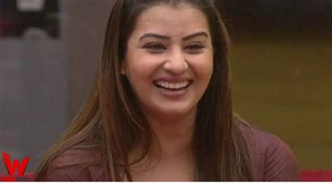 Shilpa Shinde's Height and Weight