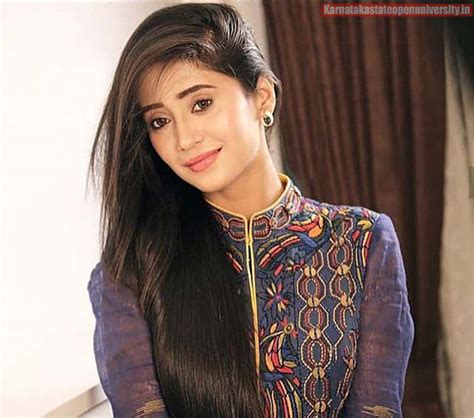 Shivangi Joshi: Net Worth and Career