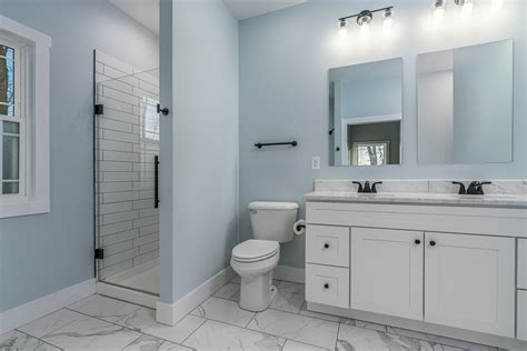 Small Bathroom Stalls, Big Style: Choosing the Right Color Palette