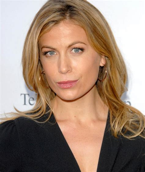 Sonya Walger Bio - Age, Height, Figure, Net Worth - Everything You Need to Know