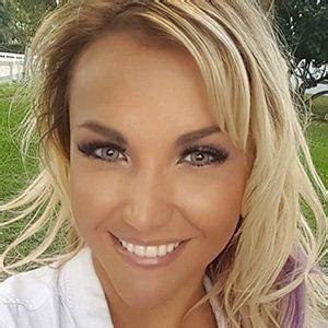 Sources of income for Jenny Scordamaglia