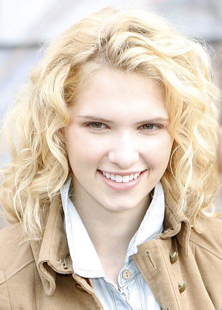 Standing Tall: Claudia Lee's Impressive Height Revealed