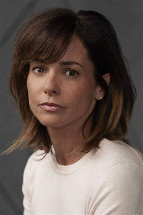 Stephanie Szostak Net Worth: Wealth and Success