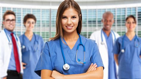 Steps to Take for Pursuing a Career in Medicine