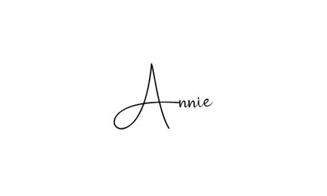 Style and Fashion: Annie's Signature Look