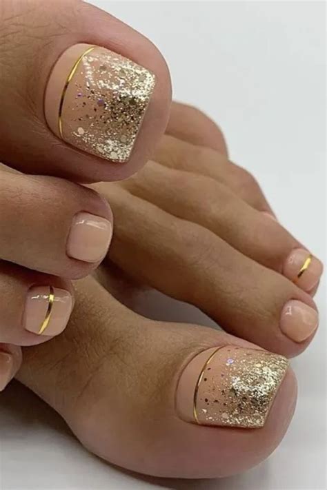 Styling and Maintaining Exquisitely Lengthened Toenails