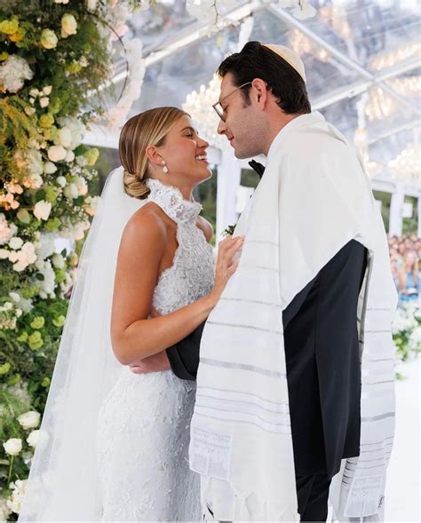 Sweet Celebrations: Exploring the Flavorful Traditions at Jewish Nuptials