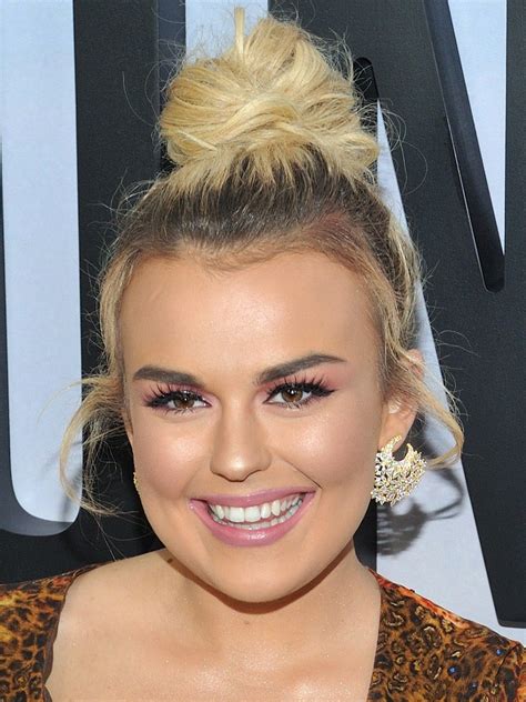 Tallia Storm - Early Life and Childhood