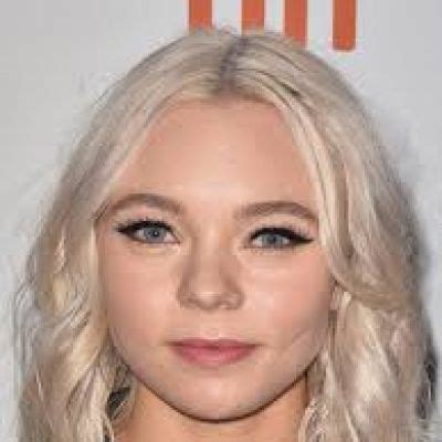 Taylor Hickson Net Worth