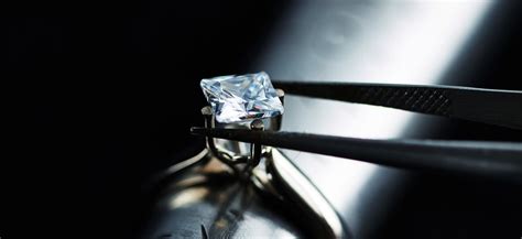 The 4 Cs: Decoding the Secrets to Selecting the Perfect Diamond