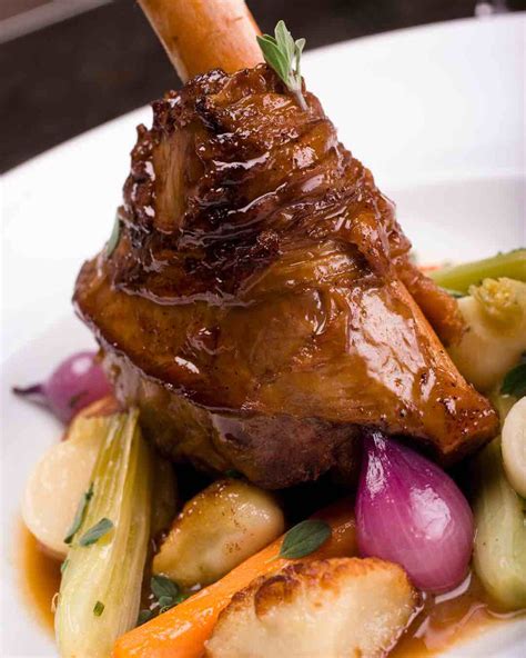 The Art of Crafting the Perfect Lamb Shank: A Culinary Masterpiece