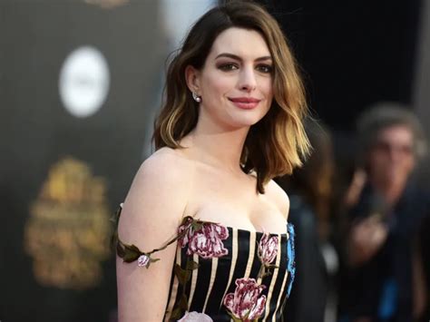 The Ascendancy to Stardom of Anne Hathaway