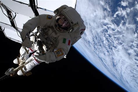 The Challenges of Long-Distance Space Travel: Overcoming the Limitations of Time and Distance