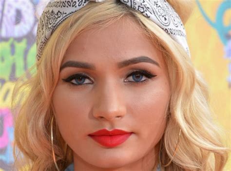 The Early Years of Pia Mia