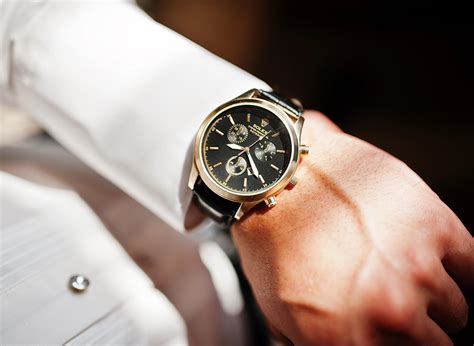 The Enduring Appeal of Vintage Timepieces: Why They Never Go Out of Fashion