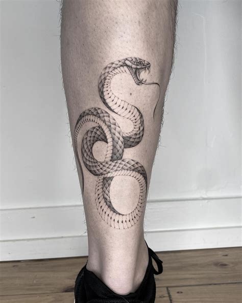 The Eternal Appeal of Serpent Tattoos: Why They Continue to Captivate People Today