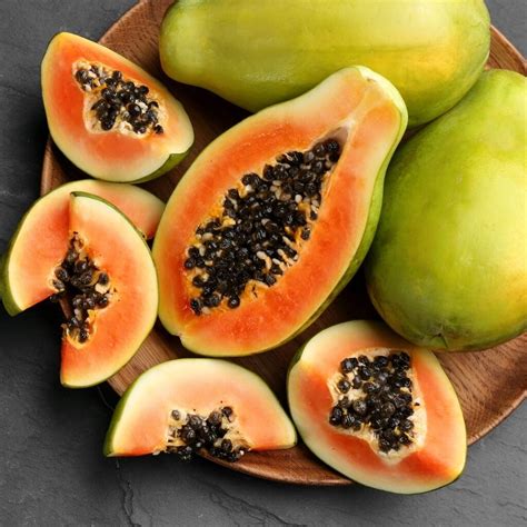 The Importance of Papaya Fruit in Dreams of Healing and Well-being