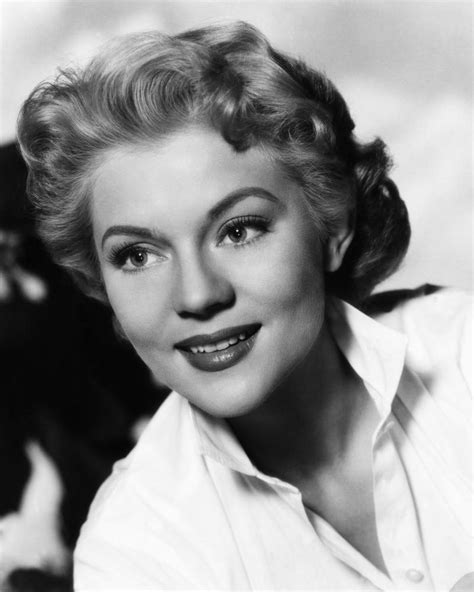 The Influence of Peggie Castle in the Entertainment Industry