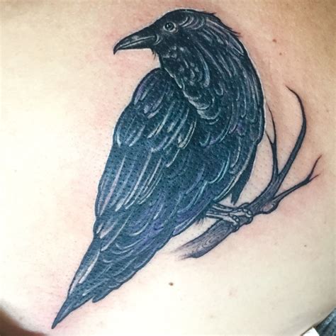 The Intricate Art of Raven Tattoos: Selecting the Appropriate Artist for the Task