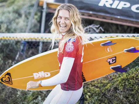 The Legacy of Stephanie Gilmore in Surfing Industry