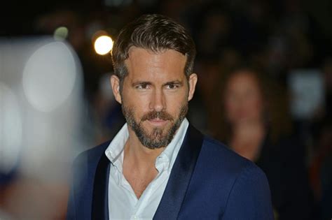 The Love Life of Hollywood Heartthrob Ryan Reynolds