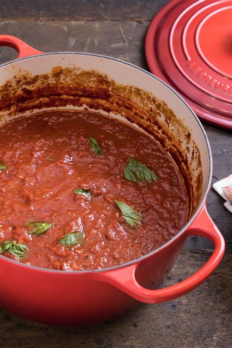 The Magic of Slow-Cooked Tomato Sauce: Unlocking Flavors Beyond Imagination