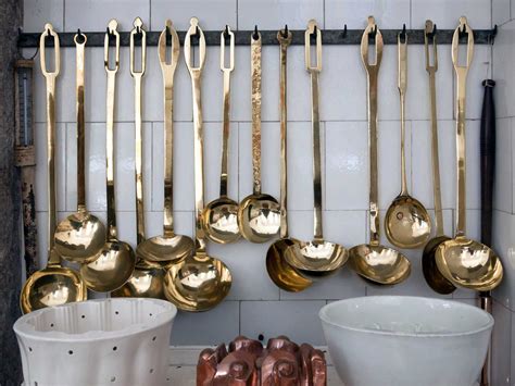 The Many Uses of Handcrafted Spatulas and Ladles