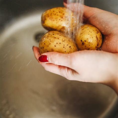 The Mastery of Perfectly Boiled Potatoes: Pointers and Techniques for Impeccable Outcomes