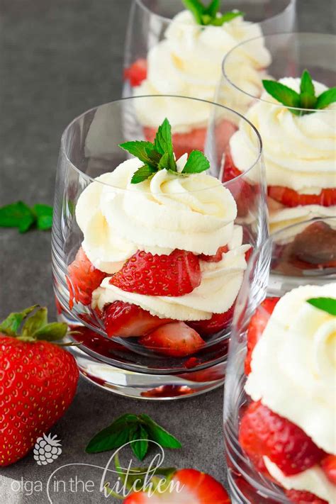 The Perfect Summer Treat: Strawberries and Cream