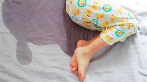 The Psychological Significance of Bedwetting Dreams: Revealing Unspoken Anxiety