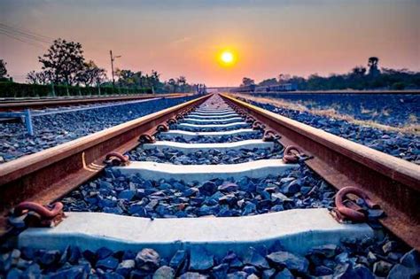 The Psychological Significance of Railway Tracks in Dreams