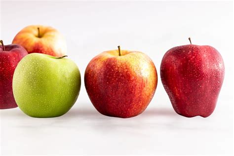 The Quintessential Apple: A Comprehensive Exploration of Indulgent Varieties