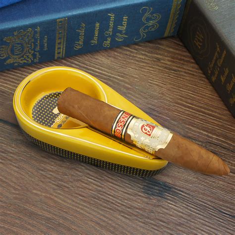 The Relationship Between Dreams of Cigars and Personal Aspirations