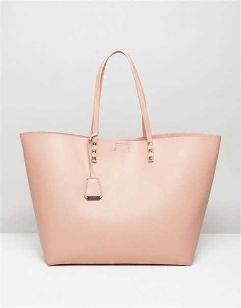 The Remarkable Ascendance of Blush Tote Bags: From Frivolous to Trendsetting