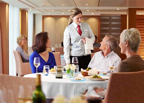 The Role of Staff: How Kind and Attentive Service Enhances the Atmosphere