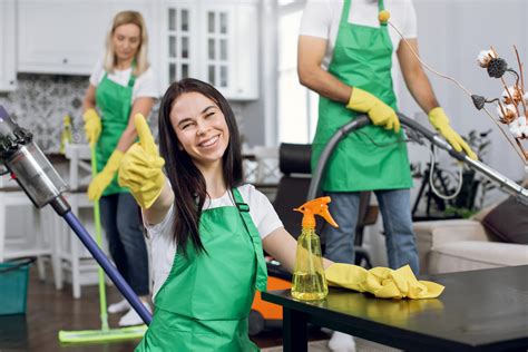 The Science Behind Cleaning: How It Enhances Productivity and Mental Clarity