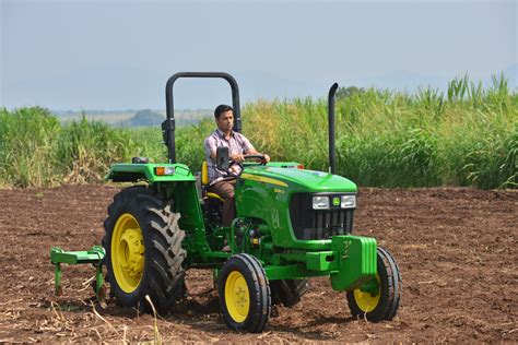 The Significance of Choosing the Appropriate Tractor Model for Your Agricultural Operation