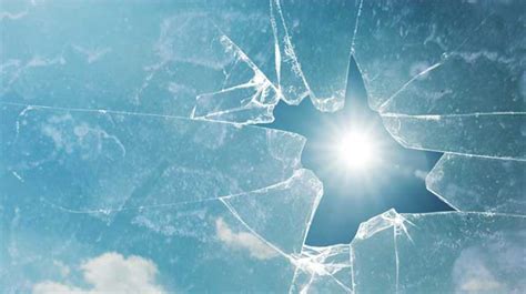 The Significance of Shattered Glass in the Depths of Dreams