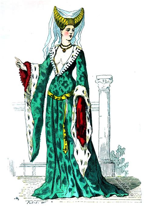 The Style and Fashion of the Noble Lady