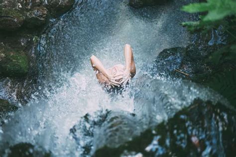 The Symbolism Behind Dreams of Public Showering