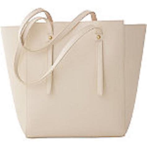 The Timeless Appeal and Sophistication of a Ivory-Colored Tote Bag