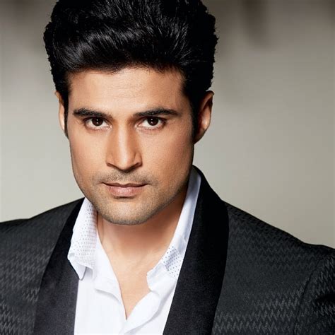 The Ultimate Rajeev Khandelwal Bio