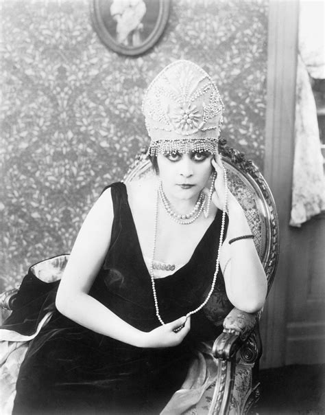 Theda Bara's Legacy and Impact on Pop Culture