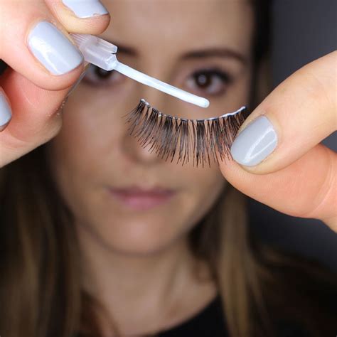 Tips and Tricks for Prolonged Wear of Faux Lashes