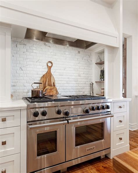 Tips for Incorporating a Chic Stove into Your Kitchen Design