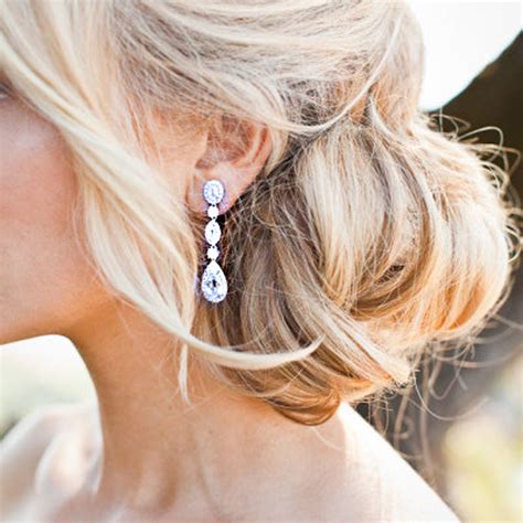 Tips for Matching Earrings with Different Outfits and Occasions