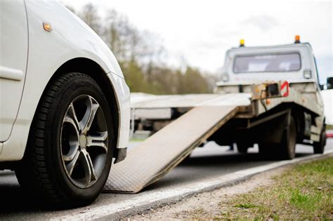 Towing Away Troubles: Decoding Dreams about Being Towed