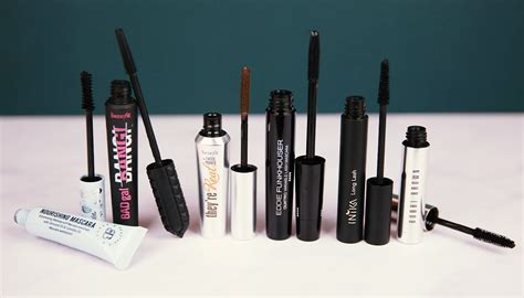 Troubleshooting Common Mascara Issues: Bid Farewell to Clumps and Smudges